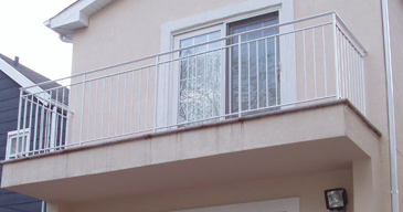 balcony1