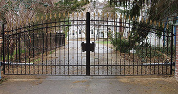 Gates_Fences_16