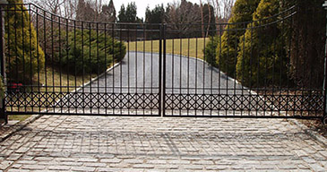 Gates_Fences_25